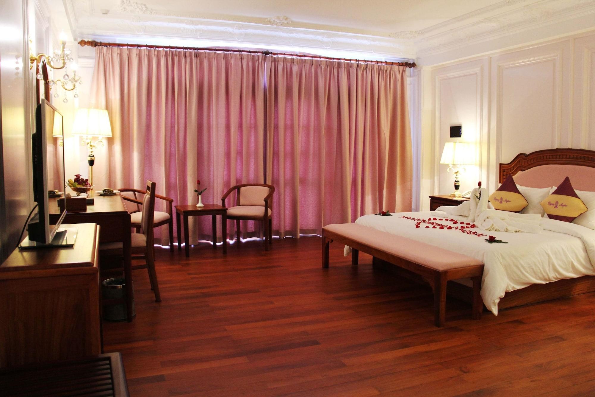 Regency Angkor Hotel Siem Reap Bagian luar foto