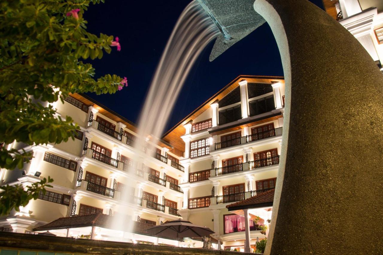 Regency Angkor Hotel Siem Reap Bagian luar foto