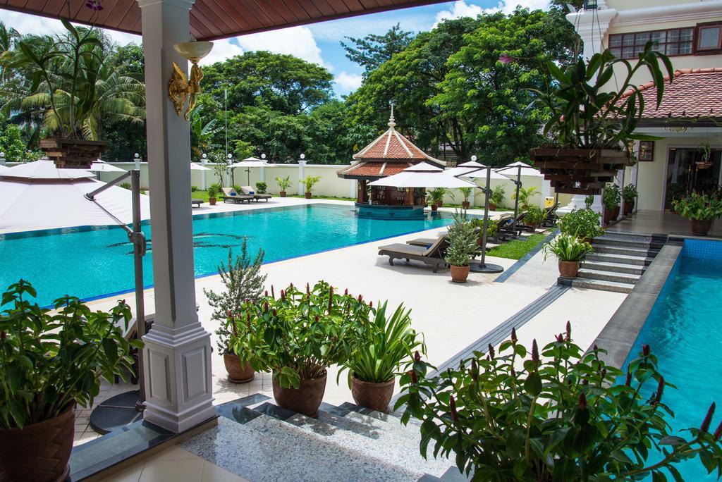 Regency Angkor Hotel Siem Reap Bagian luar foto